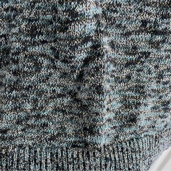 Blue & Black Sweater - Picture 2 of 9